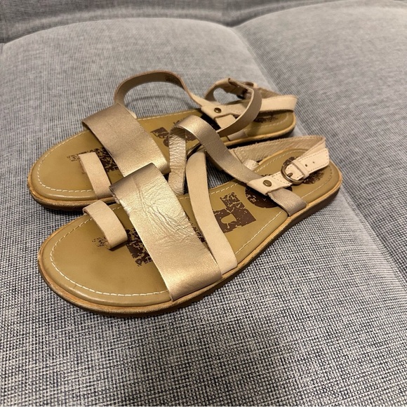 Sorel Ella Criss Cross Toe Loop Sandals Leather Adjustable Size 8 Women’s - Picture 3 of 7